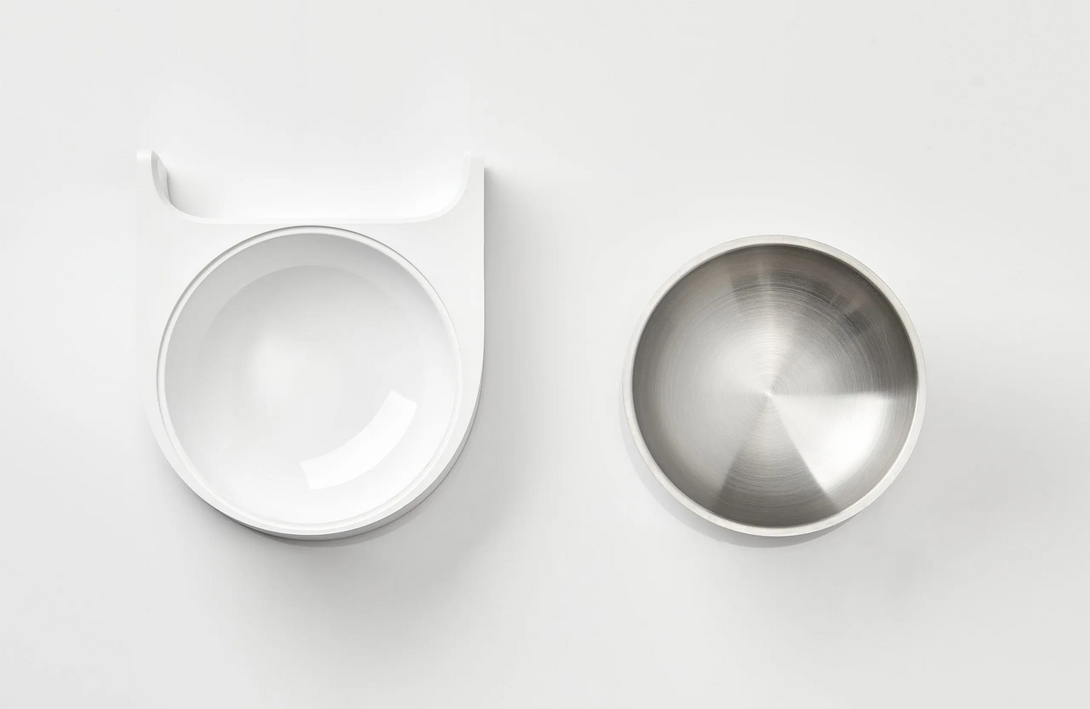 FRESH ELEMENT Mini- Smart Pet Feeder With Stainless Steel Bow