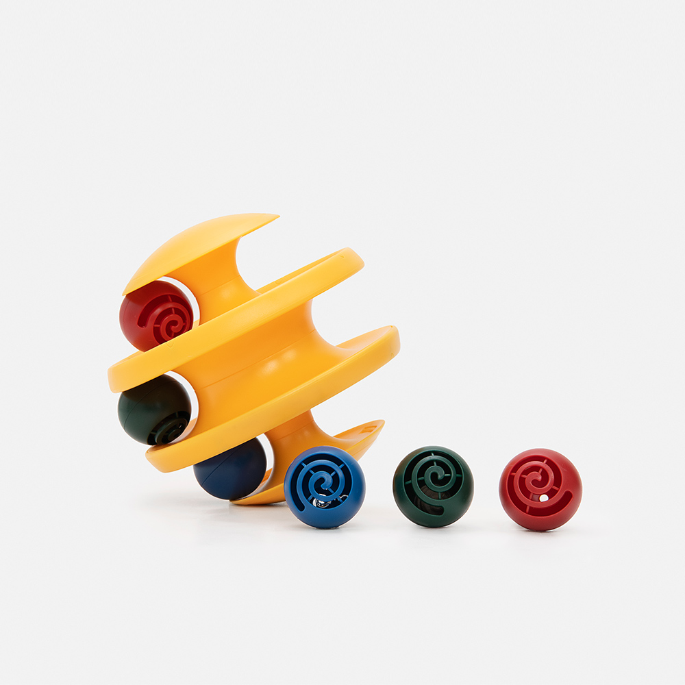 Cats Tumbler Toy With Balls & Tracks