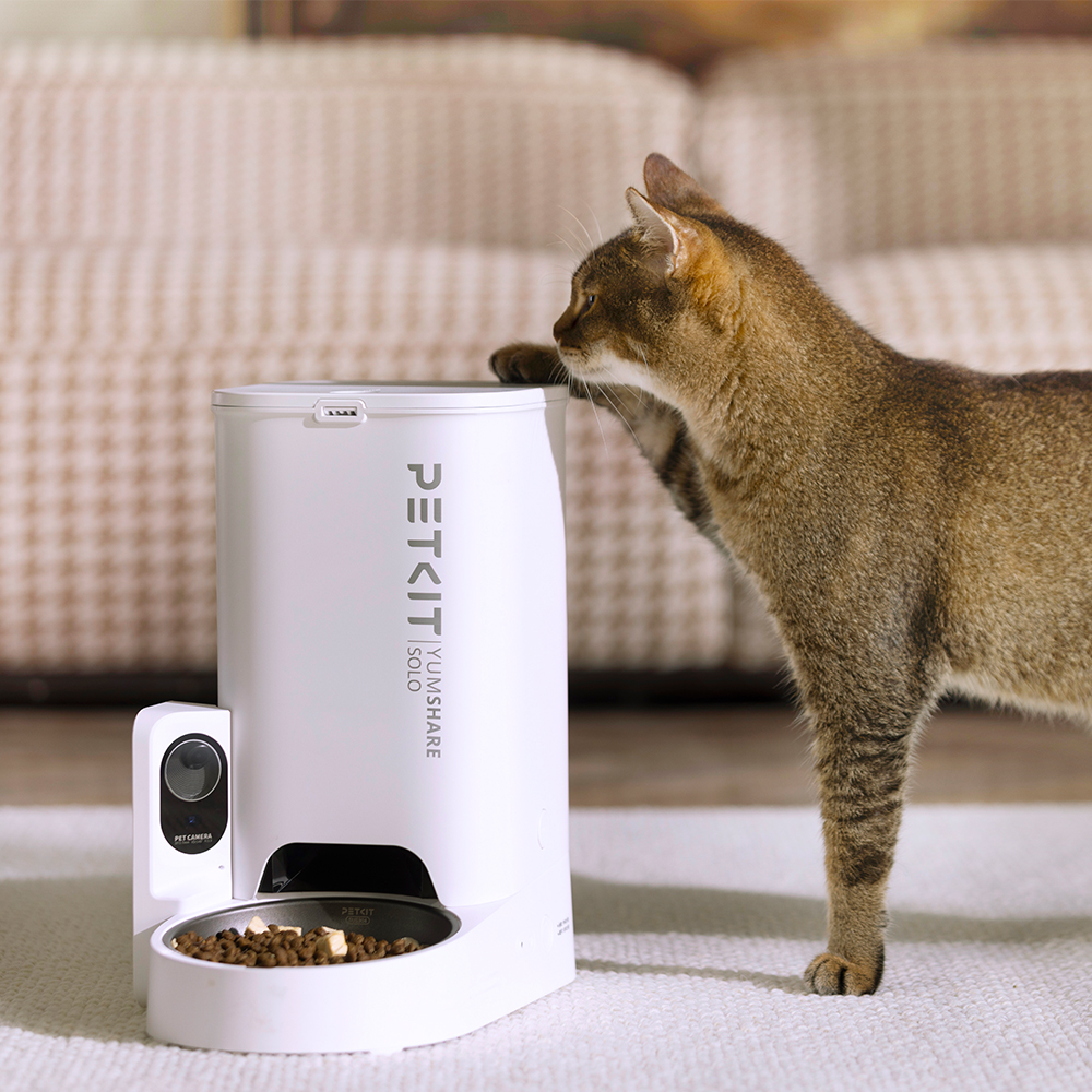 YumShare Dual-Hopper Smart Feeder With Camera